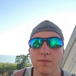 Meet your Posher, Andrew